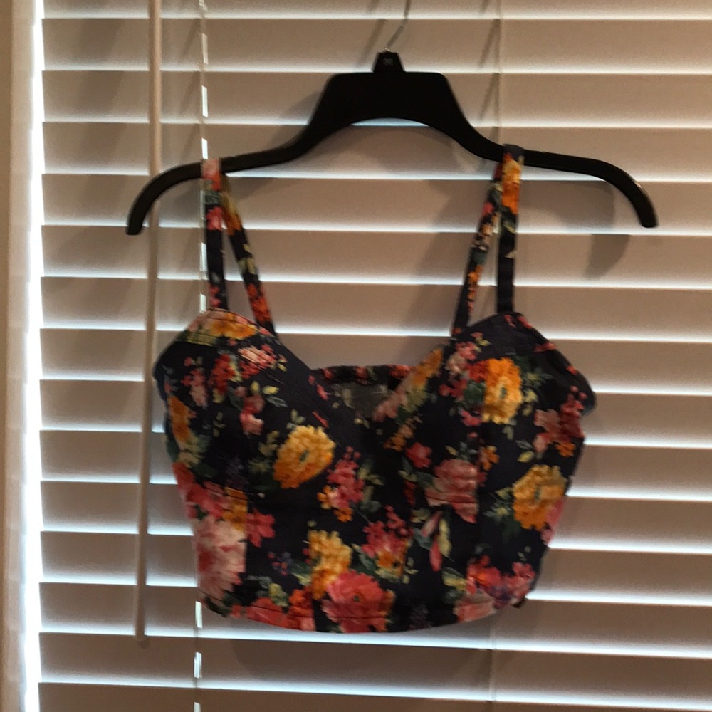 Halter crop top